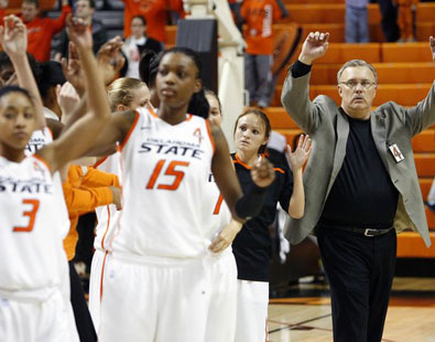 Cowgirls play emotional first game since coaches' fatal plane crash